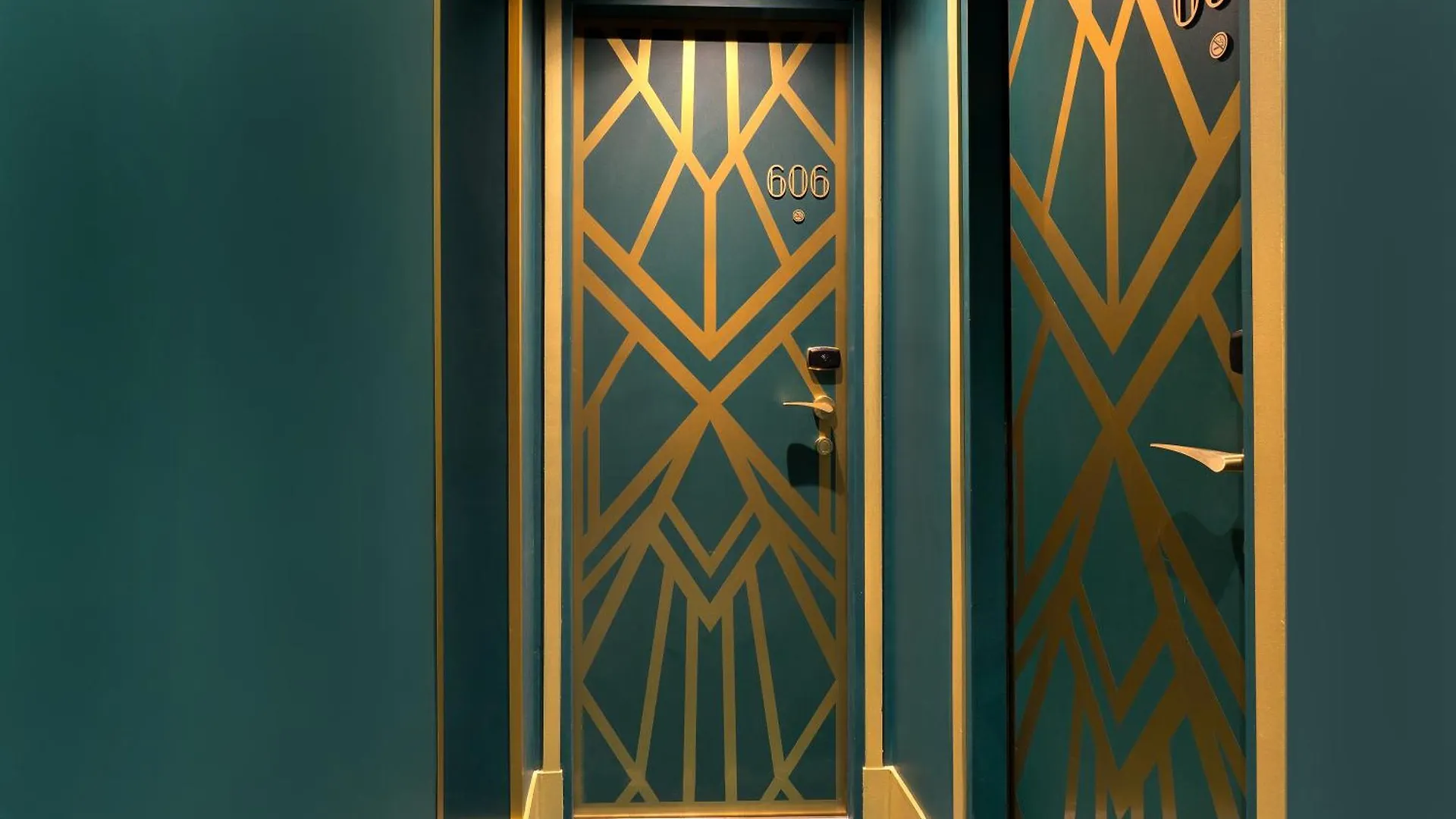 Artemisia Montmartre Hotel 4*