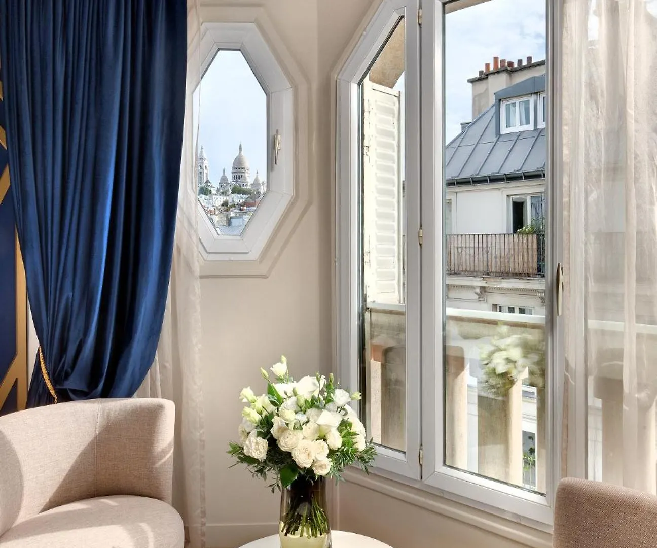 Artemisia Montmartre 4*