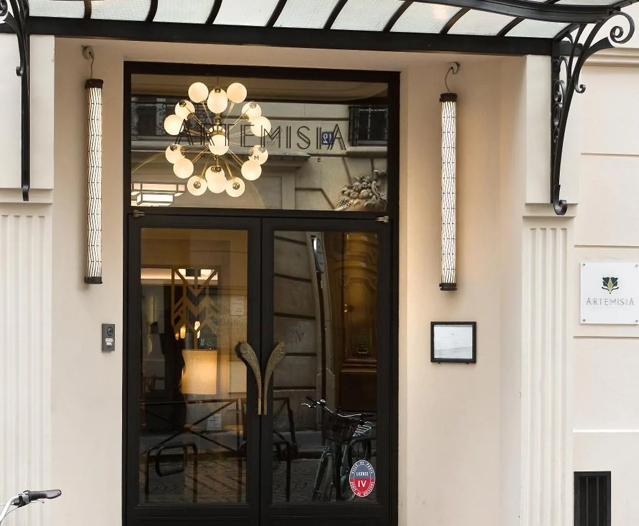 Artemisia Montmartre 4*