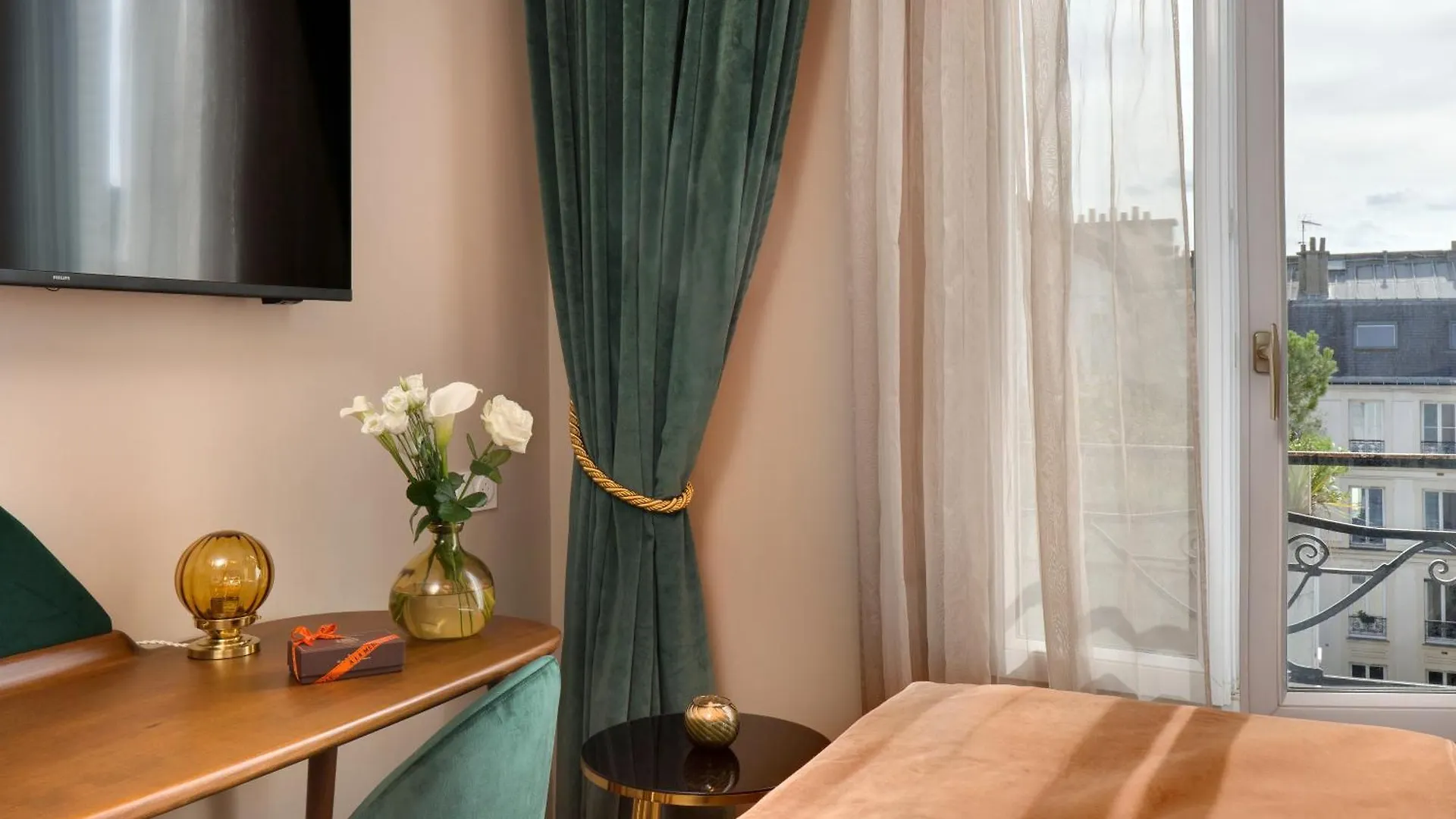 Artemisia Montmartre Hotel