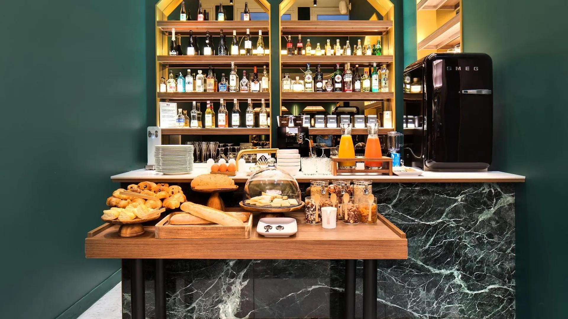 Artemisia Montmartre Hotel 4*